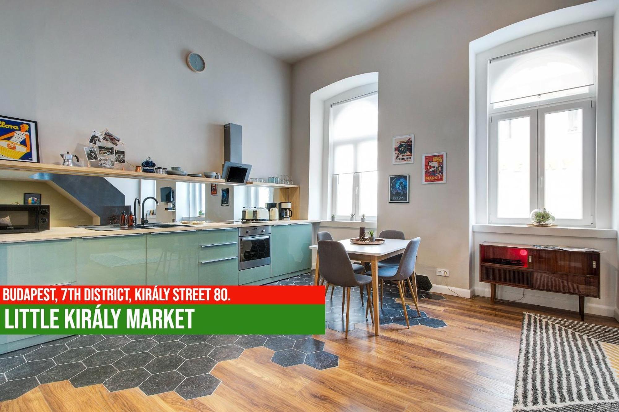 Little Americas Kiraly Street Apartments บูดาเปสต์ ภายนอก รูปภาพ