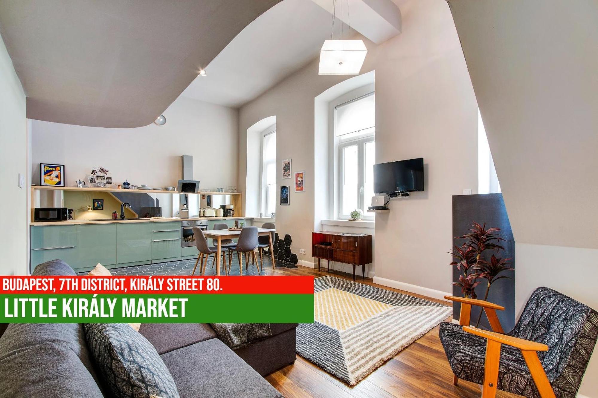 Little Americas Kiraly Street Apartments บูดาเปสต์ ภายนอก รูปภาพ